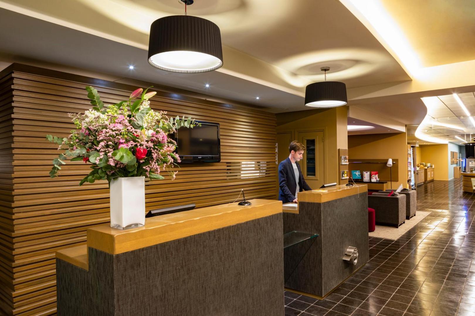 Escale Oceania Aix-En-Provence Hotel Ngoại thất bức ảnh